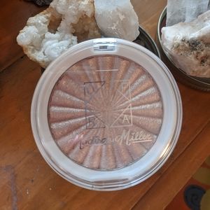 Ofra Highlighter
